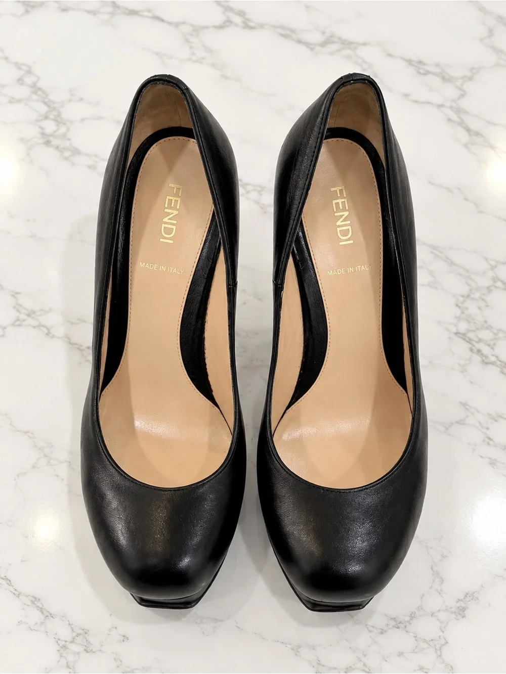 Fendi Gold FF Logo Black Leather Platform Pumps Heels – Size 37.5